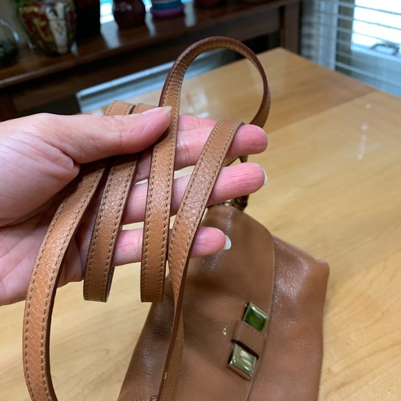 Chloe Lily Bow Pebble Leather - Picture 10 of 15